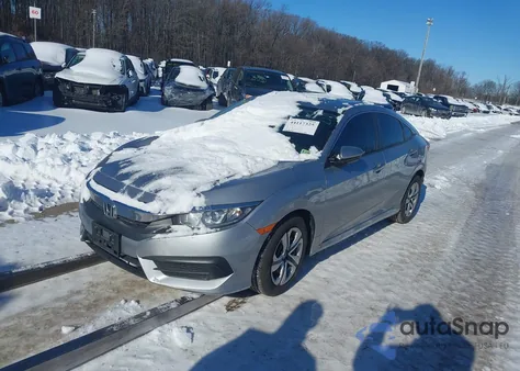 2018 Honda Civic Lx z USA, uszkodzony, nr VIN 2HGFC2F56JH594317